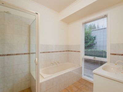 5 Cobblestone Court, Mount Gambier
