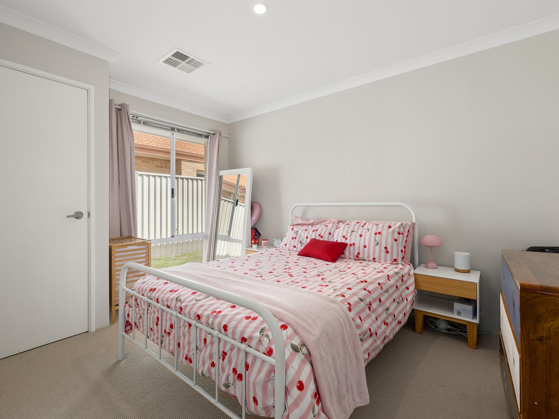 4 Fernhill Promenade, Harrisdale