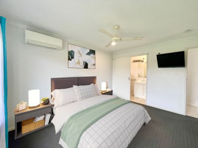 9 Bronton Way, Point Vernon