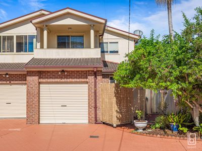 1 / 113 Main Road, Toukley