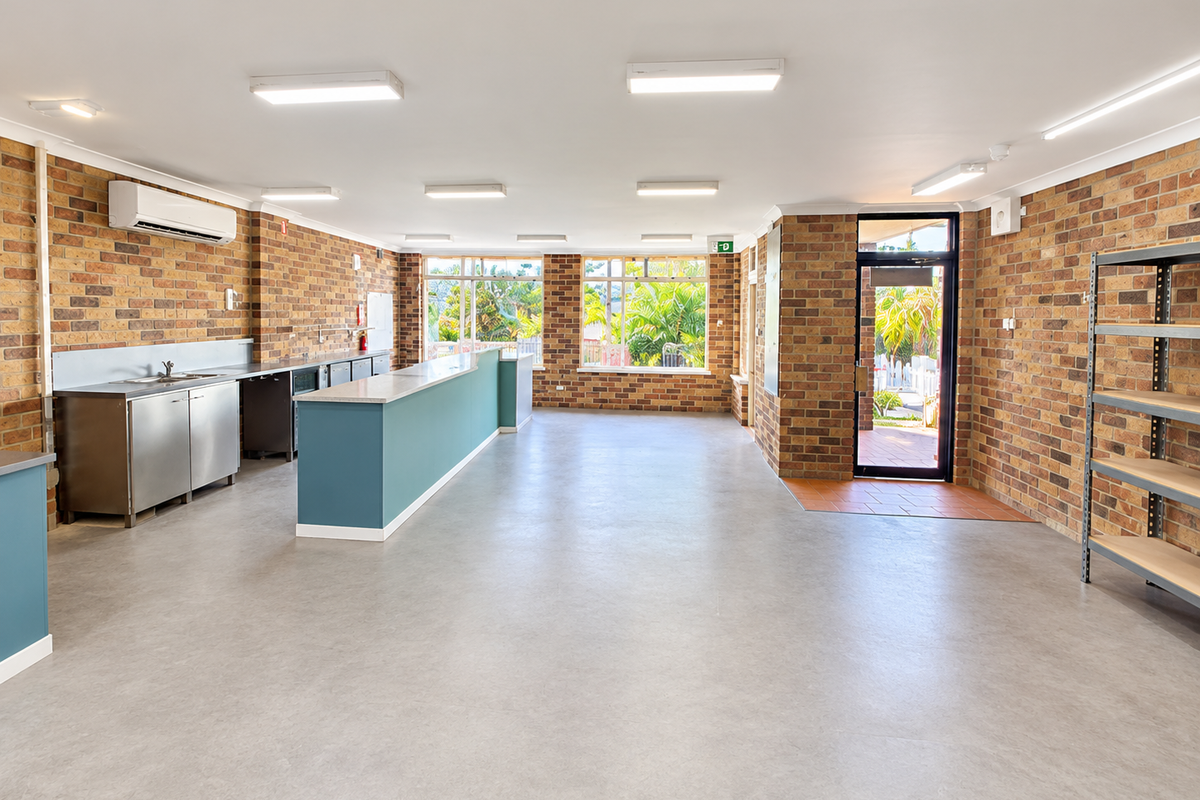 Shop 3 / 50 Pacific Crescent, Maianbar