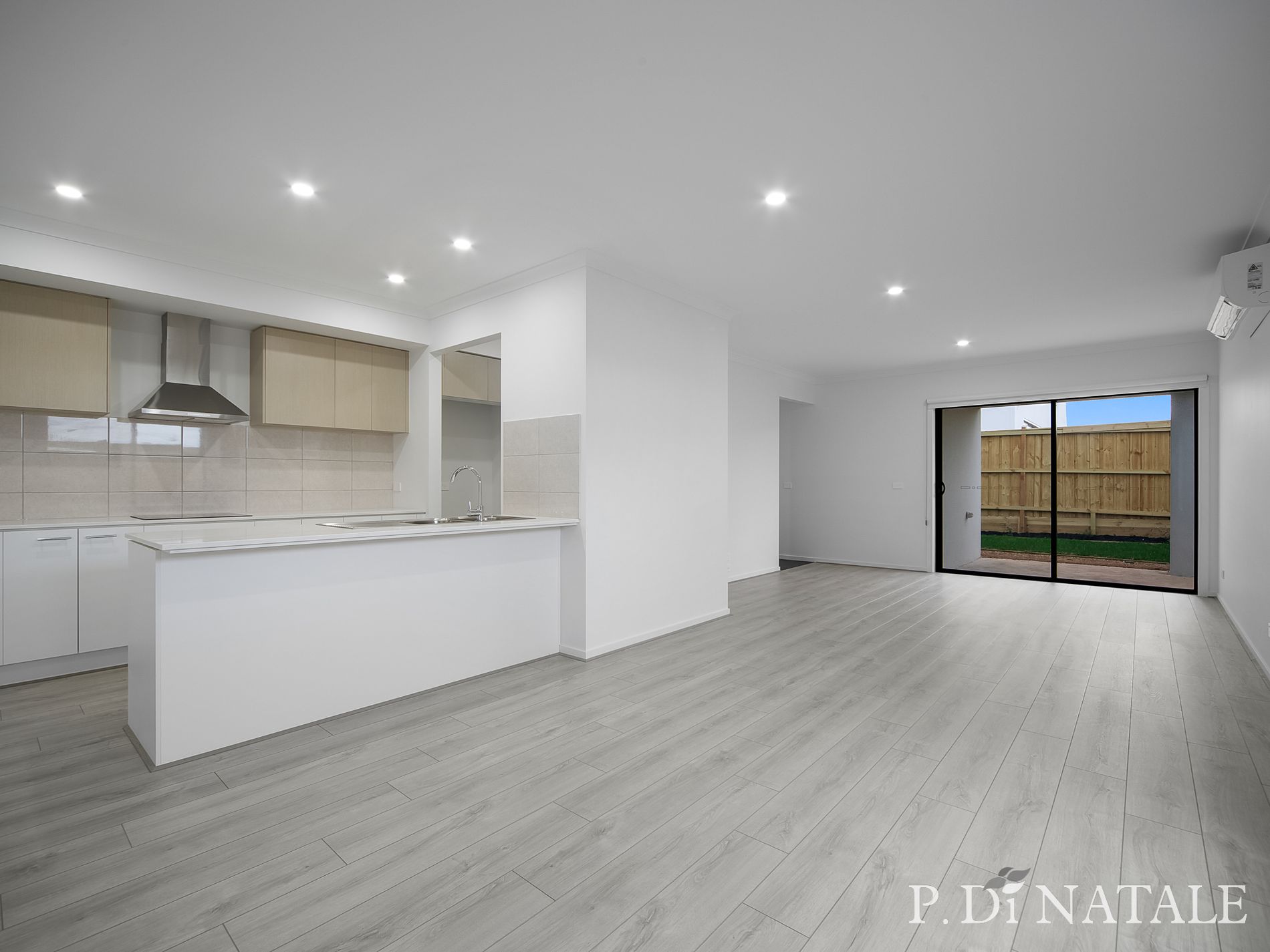 30 Blade Circuit, Fraser Rise