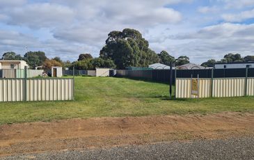 135 Fifth Avenue, Kendenup