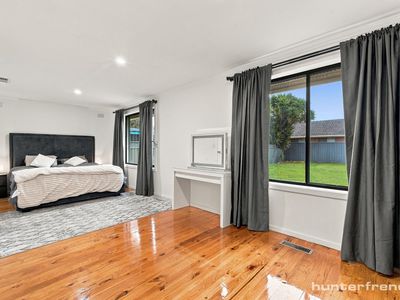28 Carinza Avenue, Altona Meadows