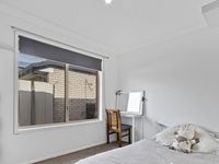 33 Seidler Avenue, Coombabah