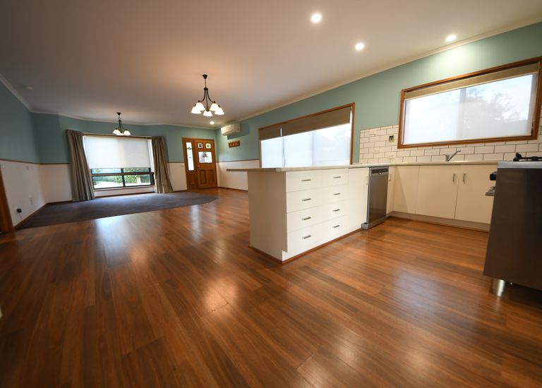 28 Camira Street, Portland