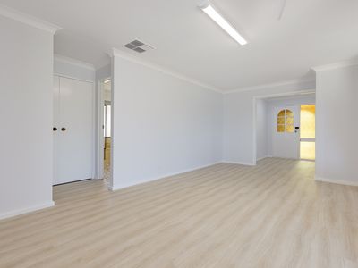 1 Abingdon Road, Swan View