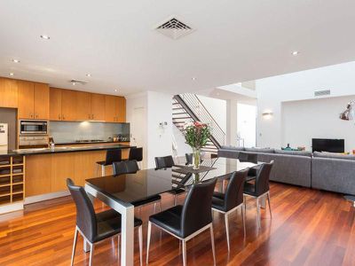 9 Darbon Crescent, Subiaco
