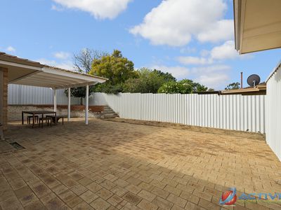 14 Gale Court, Calista
