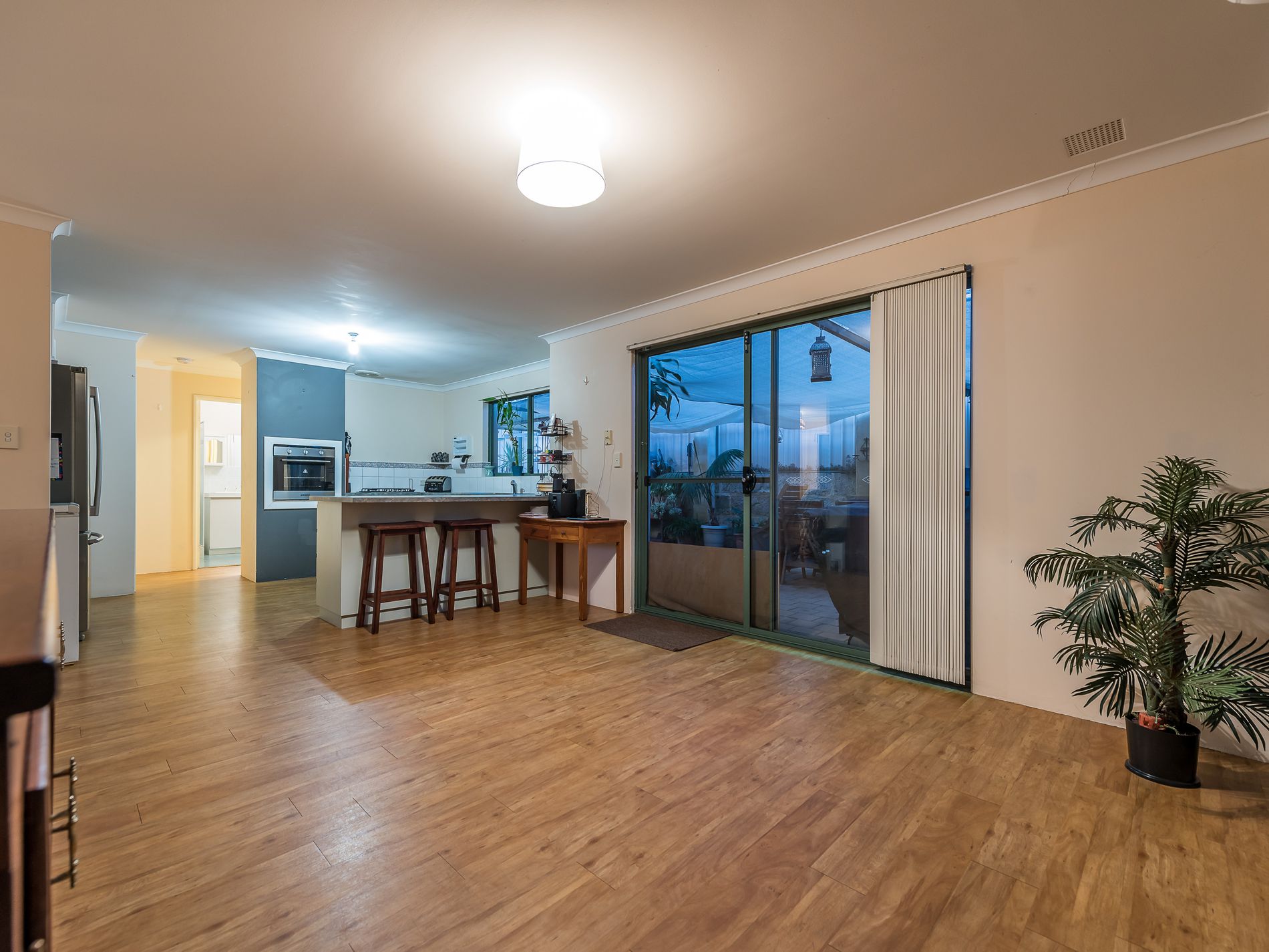 130 Lagoon Drive, Yanchep