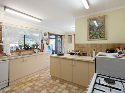 6 Mitchell Place, Narooma