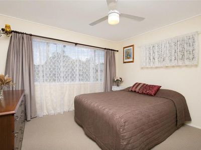 16 Kingsley Street, Rochedale South