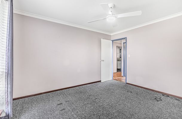12b Seabrooke Avenue, Rockingham