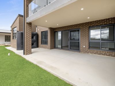 10 Karl Langer Crescent, Taylor