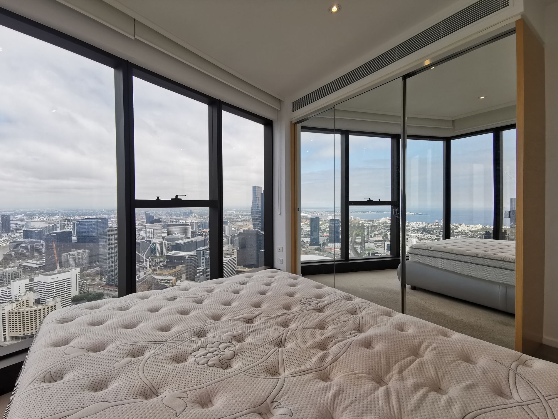 5505 / 35 Queens Bridge Street, Southbank