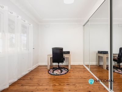 1 / 23 Hawksview Street, Merrylands