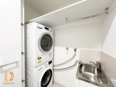 304B / 57 Middleborough Road, Burwood