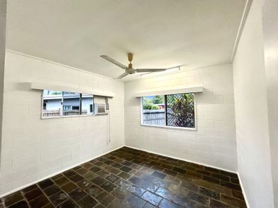 1 / 1 Spartan Close, Edmonton