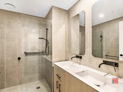 2613 / 864 Blackburn Rd, Clayton