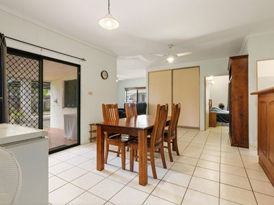 6 Yates Court, White Rock