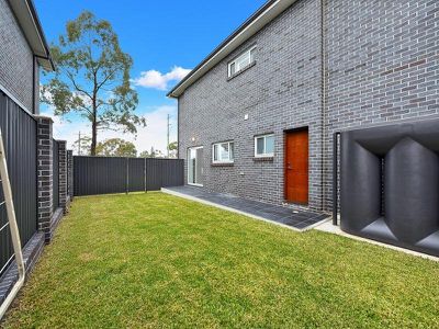 1 Dellwood  St, Granville
