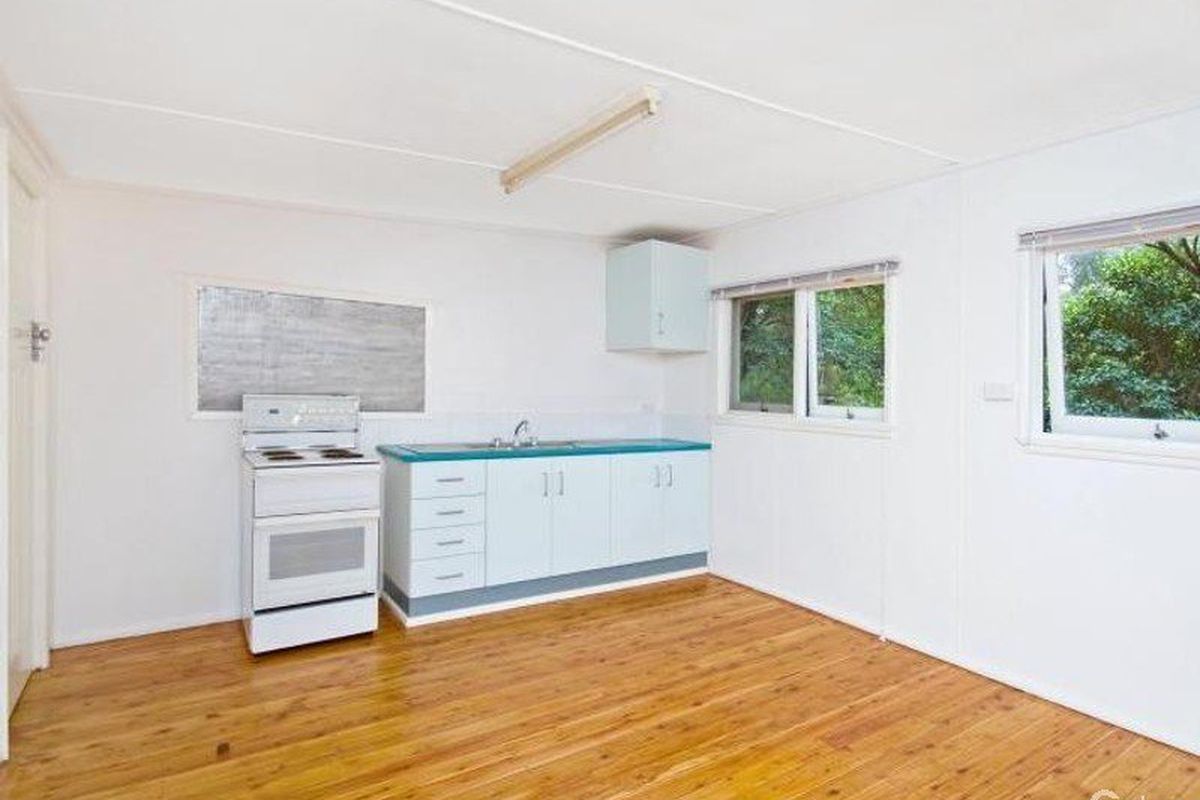 2 / 19 Lea Avenue, Wamberal