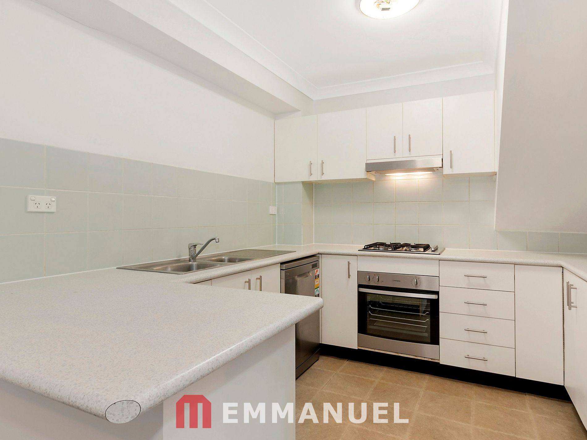 24/221A North Rocks Road, North Rocks