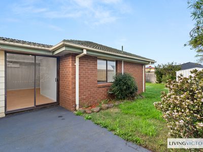 22 Argyle Crescent, Werribee