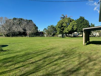 205 Baraang Drive, Broadwater