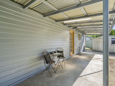 42 Oak Street, Seymour