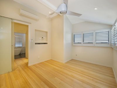 25 First Avenue, Railway Estate