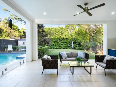 194 Kissing Point Road, Turramurra