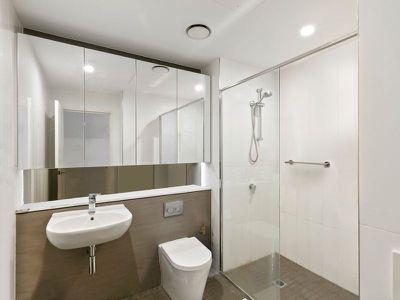 30 Rothschild Avenue, Rosebery