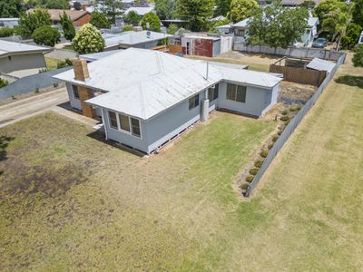 16 McNamara Street, Finley