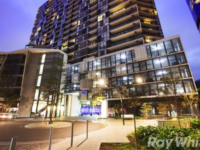 1512/8 Marmion Place, Docklands