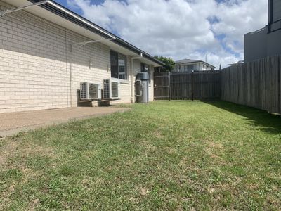 1 / 3 Ridge View Court, Nikenbah