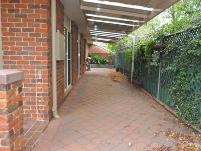 11 Bishop Street, Dubbo