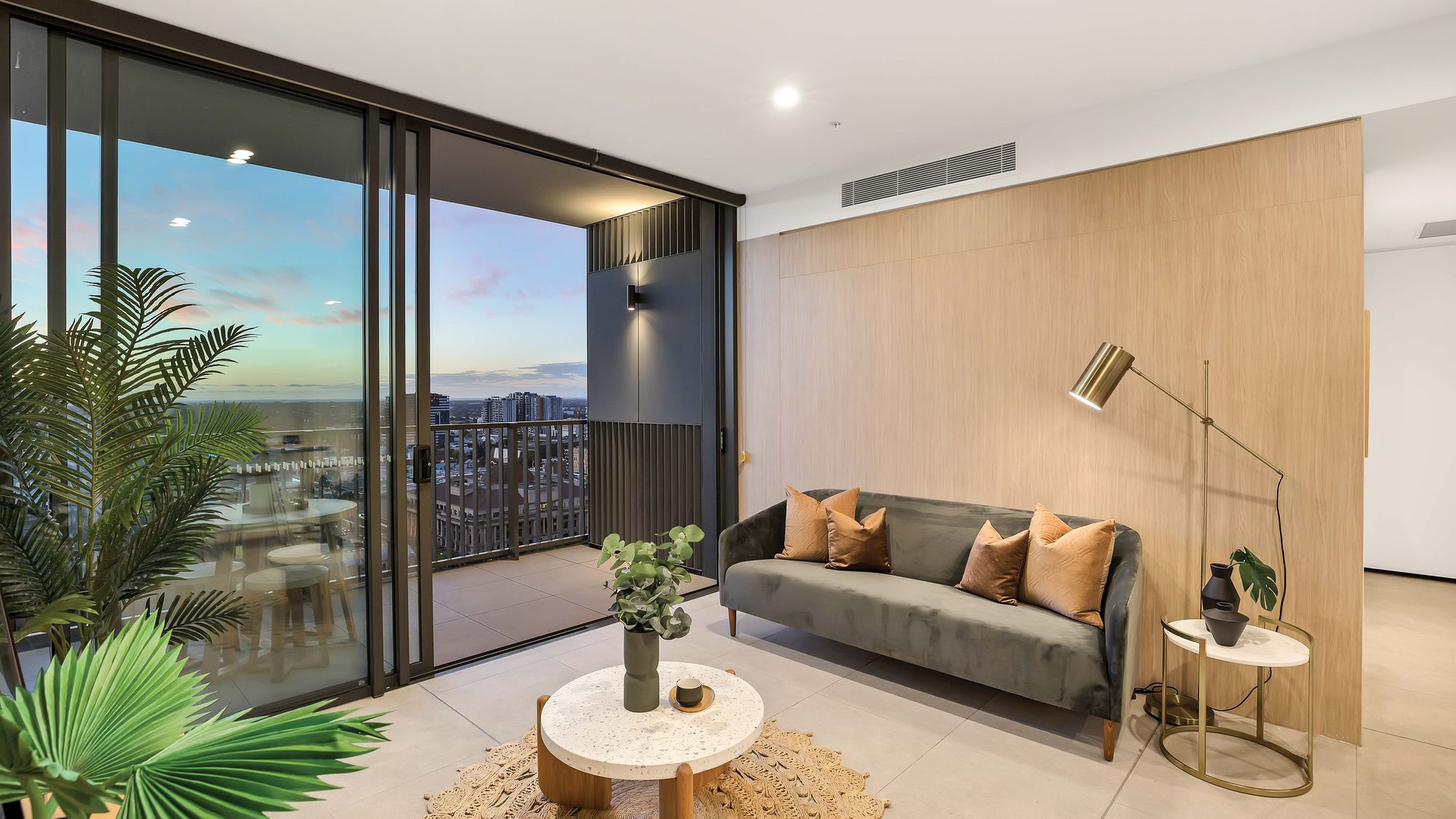 903 / 17 Penny Place, Adelaide
