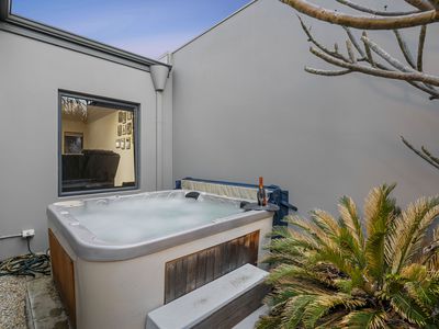 119A Reynolds Road, Mount Pleasant