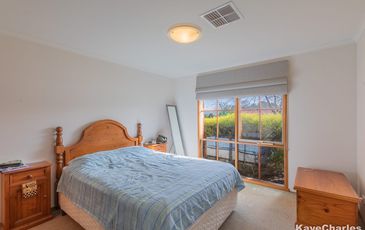 8 Hillman Court, Berwick