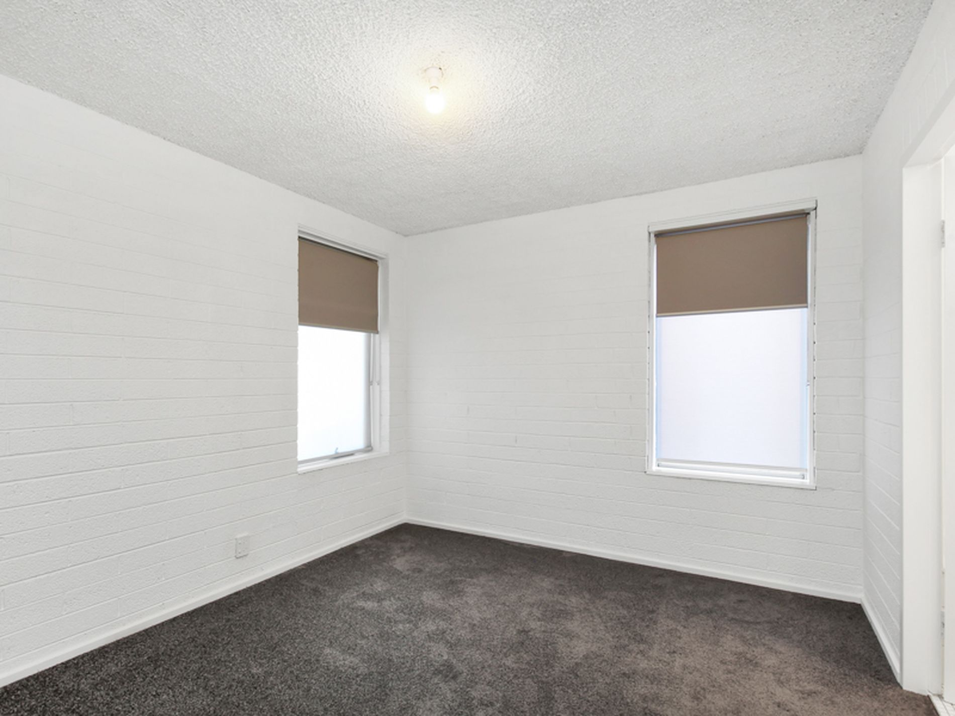 2/39-41 Hyde Street, Footscray