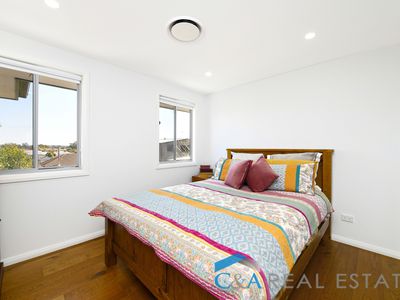 4 / 11 Marsh Parade, Casula