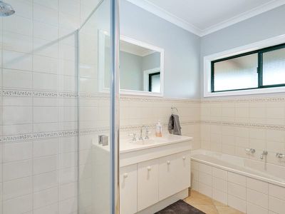 635 Northwood Road, Seymour