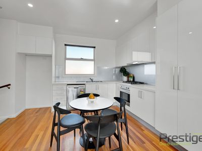 5 / 5 Winifred Street, Essendon