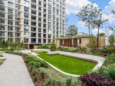 1221 / 25 Spurway Drive, Norwest