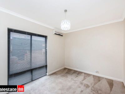 4 / 4-6 Kadina Street, North Perth