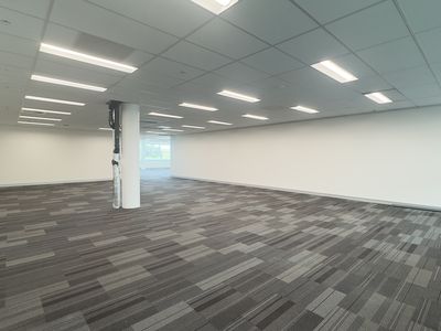 EQ2 / 70 Kent Street, Deakin