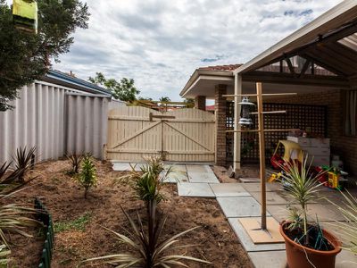 24 Lightfoot Place, Cooloongup
