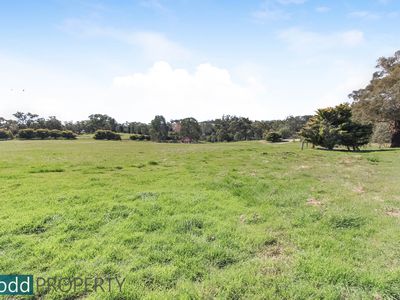 230 Adairs Lane, Heathcote