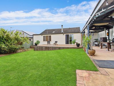 22 Parkes Street, Oak Flats